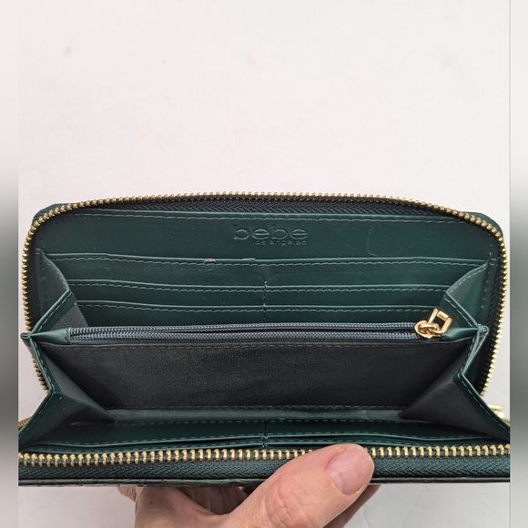 Bebe Evelyn Croco Zip Around Green Gold Wallet Wristlet Clutch - Picture 6 of 10